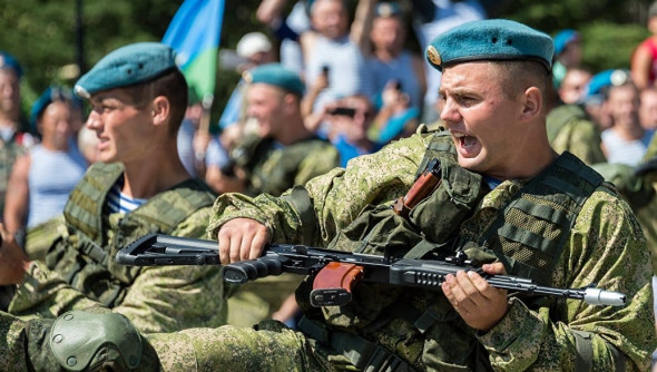 Путин увеличил штатную численность Вооруженных сил