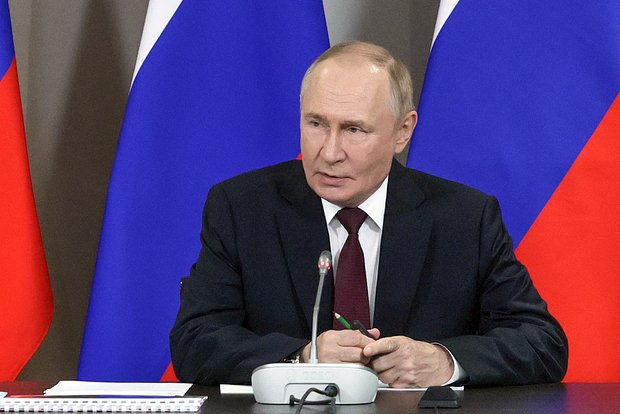 Putin Joins Extraordinary Online BRICS Summit