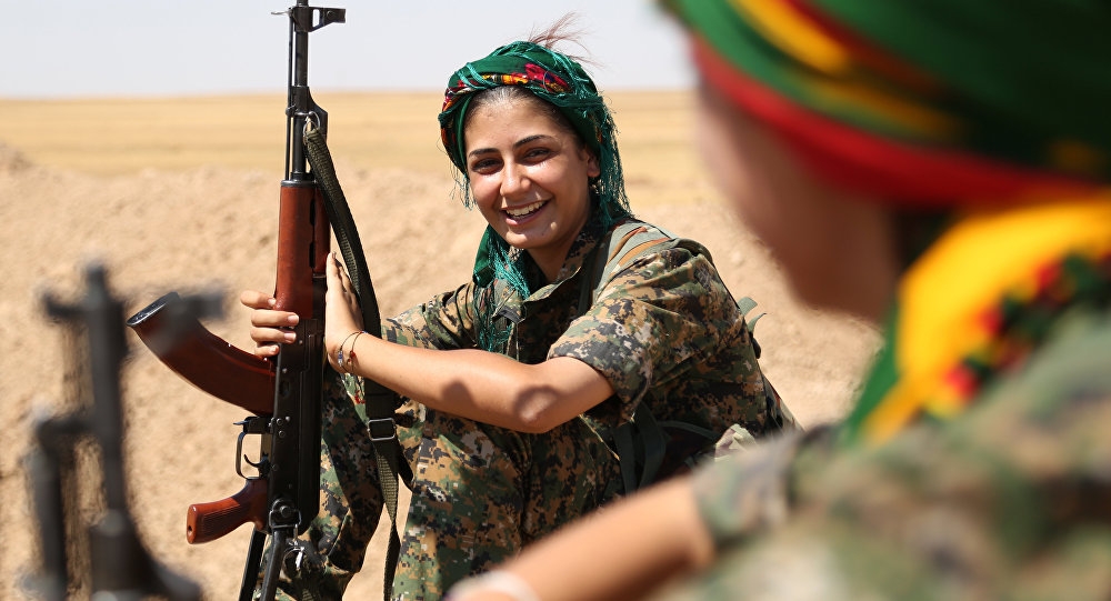 Kurdish Women Protest as Syrian Militants Force Them to Wear Hijabs – Report