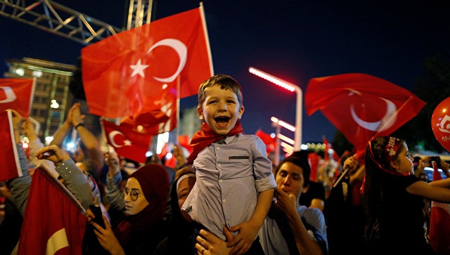 "Ни шариата, ни демократии": почему режим Эрдогана обречен на перевороты