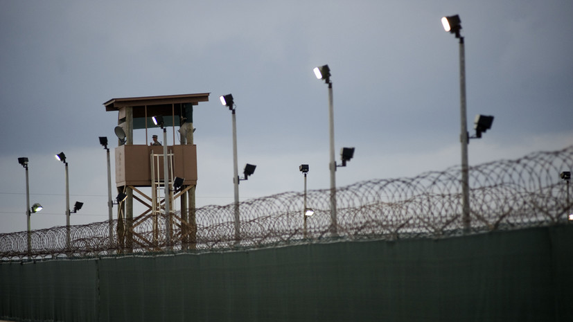 «Важнее медийная имитация»: почему в администрации Джо Байдена вновь заговорили о закрытии тюрьмы в Гуантанамо
