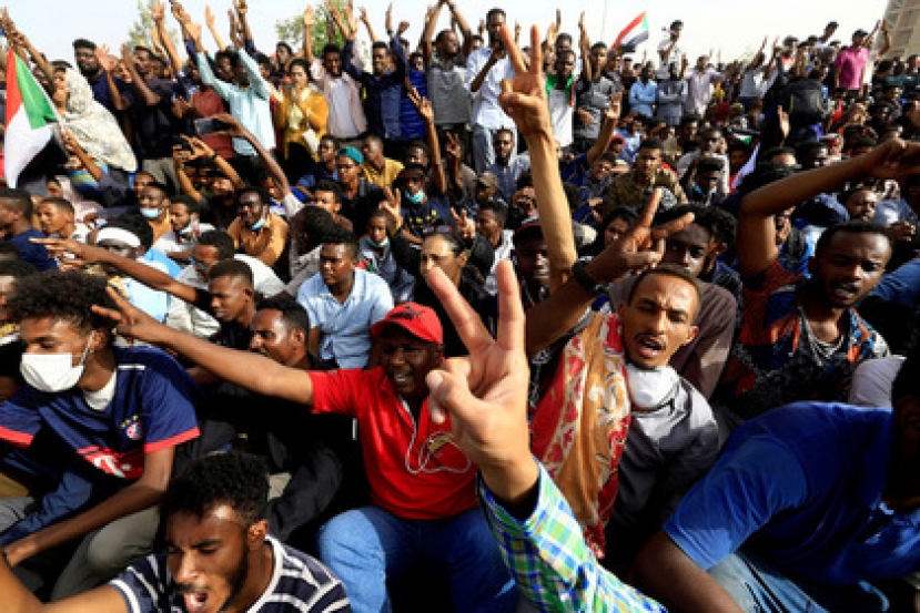 Армия Судана взяла власть в стране