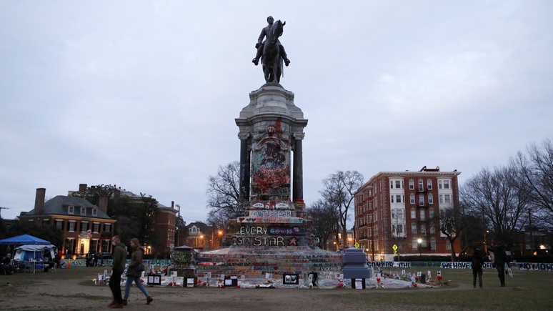 Times: крупнейший памятник Конфедерации в Вирджинии демонтируют из-за расизма