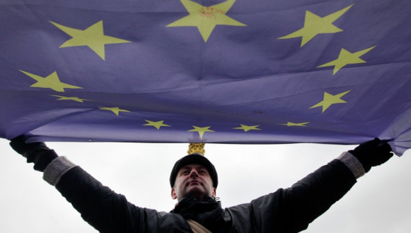 Stratfor: ЕС и США дадут любые деньги Греции, лишь бы сорвать планы РФ