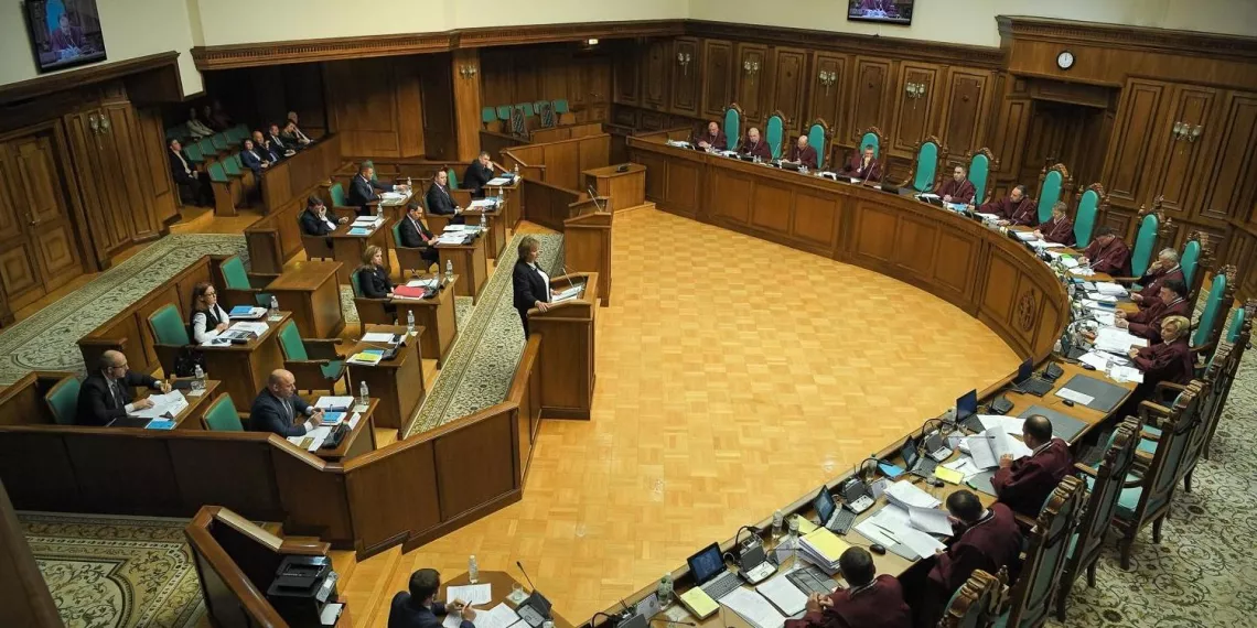 Из Верховного суда Украины не смогли выгнать судью-россиянина