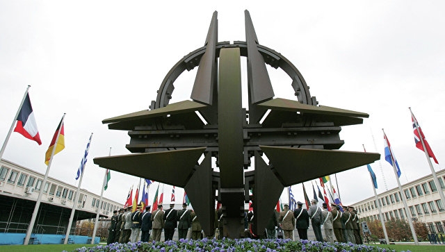 Киев призвал Будапешт разблокировать комиссию Украина-НАТО