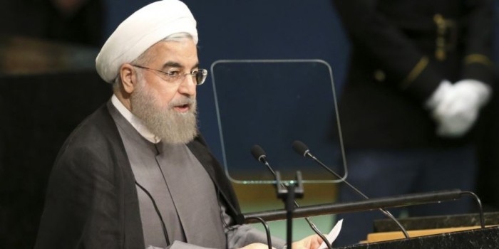 Президент Ирана пригрозил США ответом на новые санкции