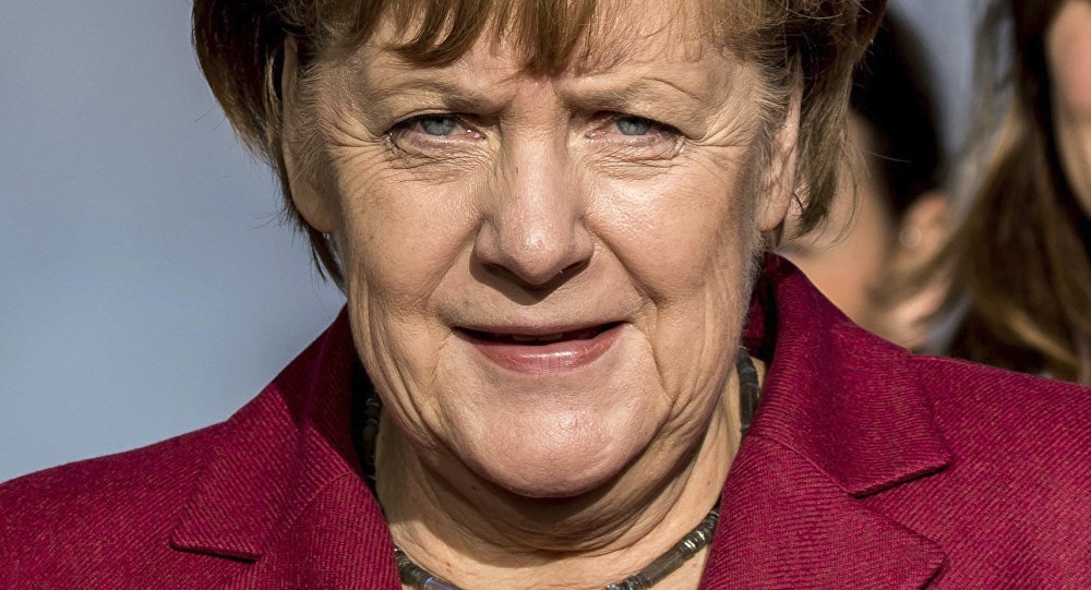 Merkel's 'Destiny Day': German Chancellor Takes Her Refugee Headache to EU Level