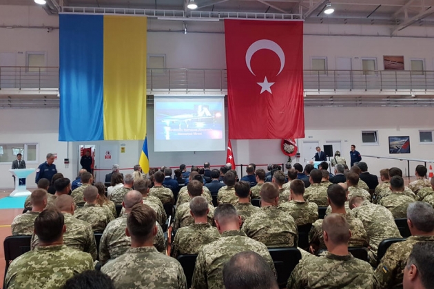 МИД Турции угрожает России вступиться за Украину в Донбассе