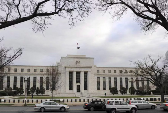 ФРС устроит миру долларовый шок: Инвесторы приготовились к самому резкому за 22 года повышению процентной ставки в США